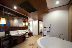 deluxeroom03