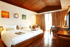 deluxeroom03